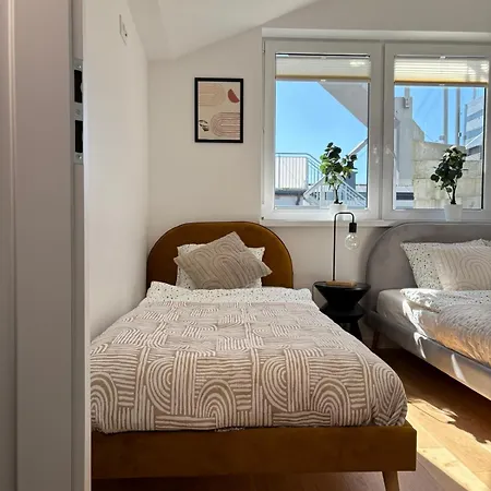 Dębina Lounge Z Tarasem Na Dachu *