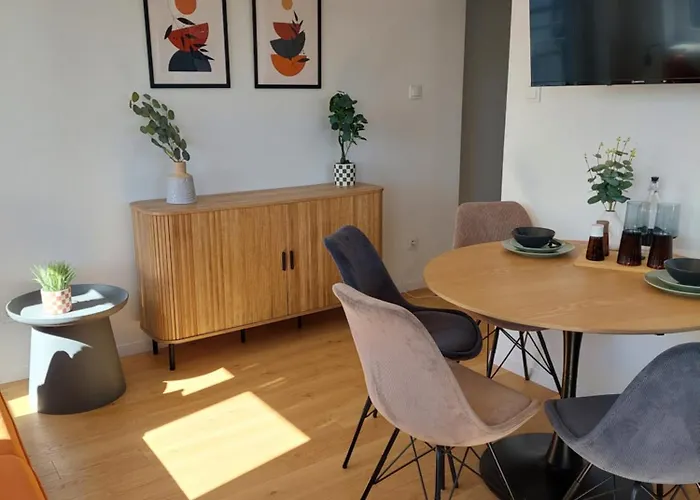 Debina Lounge Z Tarasem Na Dachu 公寓