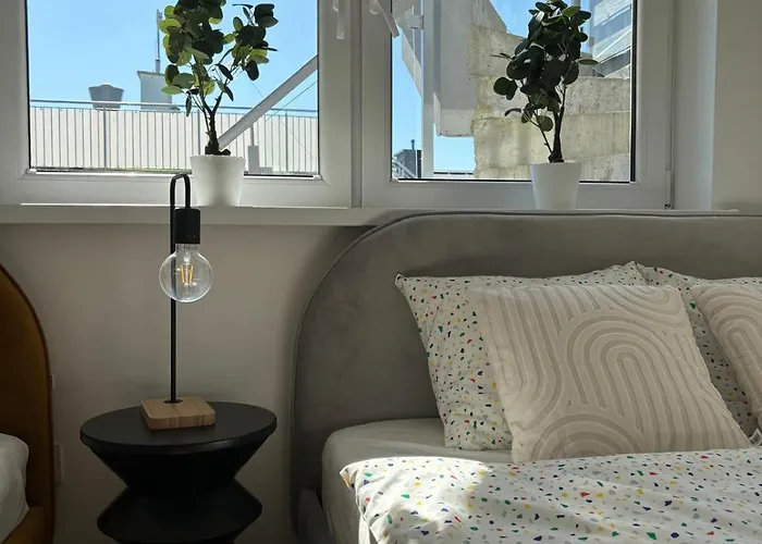 Debina Lounge Z Tarasem Na Dachu *