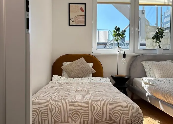 Debina Lounge Z Tarasem Na Dachu *